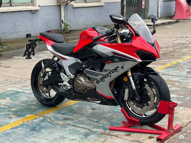 QJMOTOR 赛550