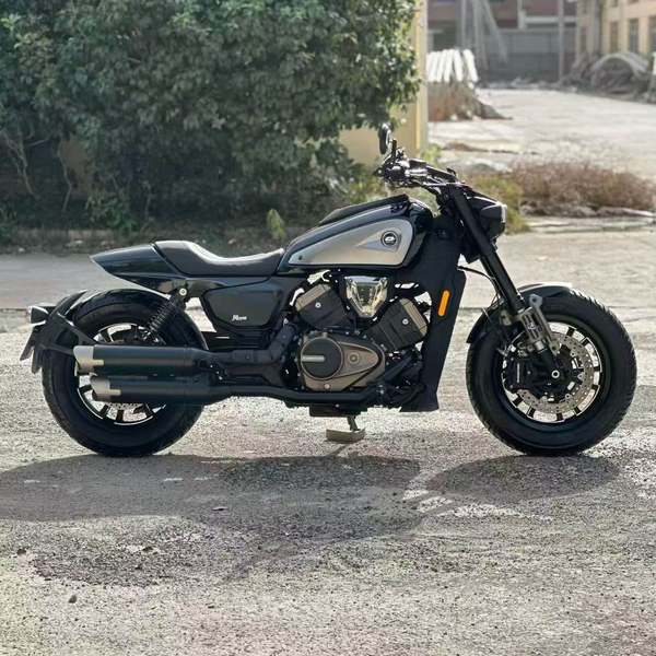 QJMOTOR 闪600