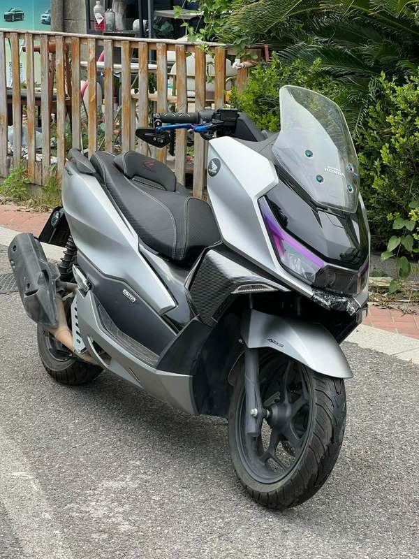 新大洲本田 NS150GX