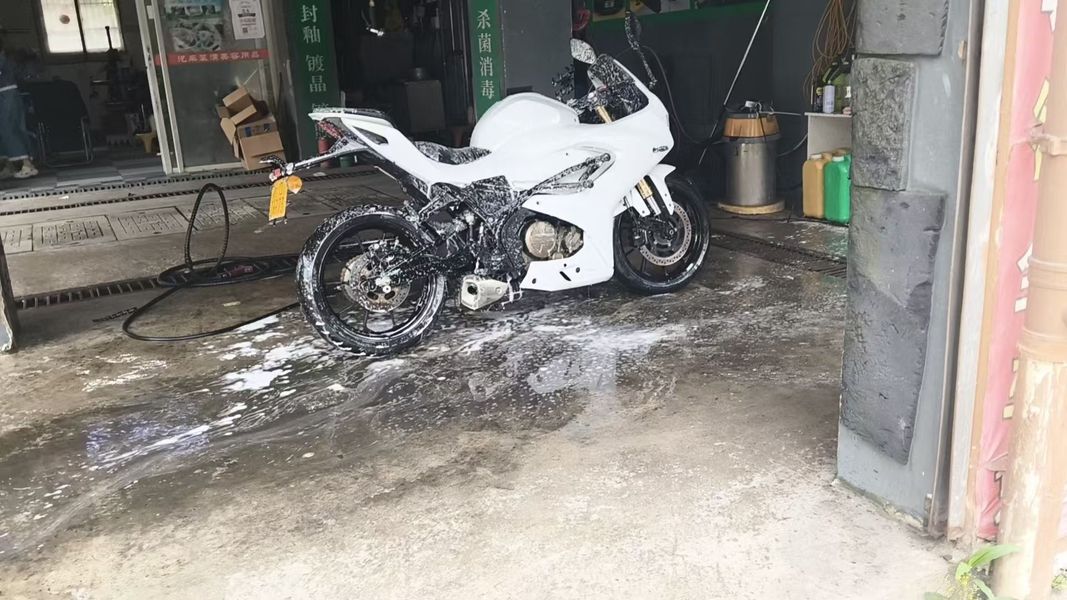 QJMOTOR 赛250