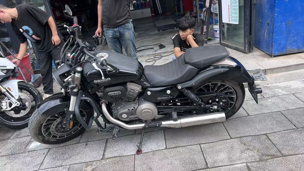 奔达 Rock300 灰石