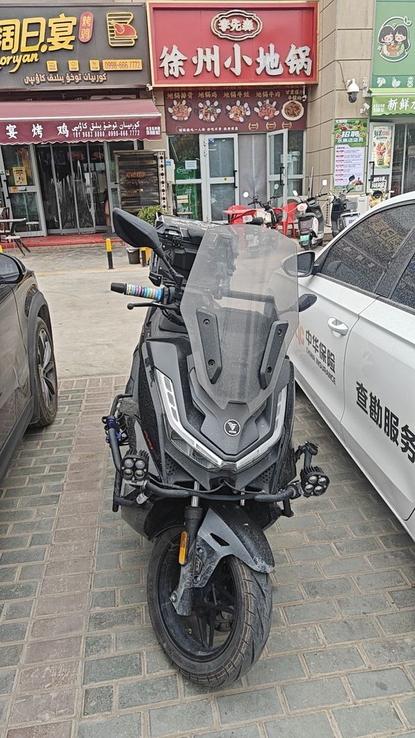 无极 SR250GT
