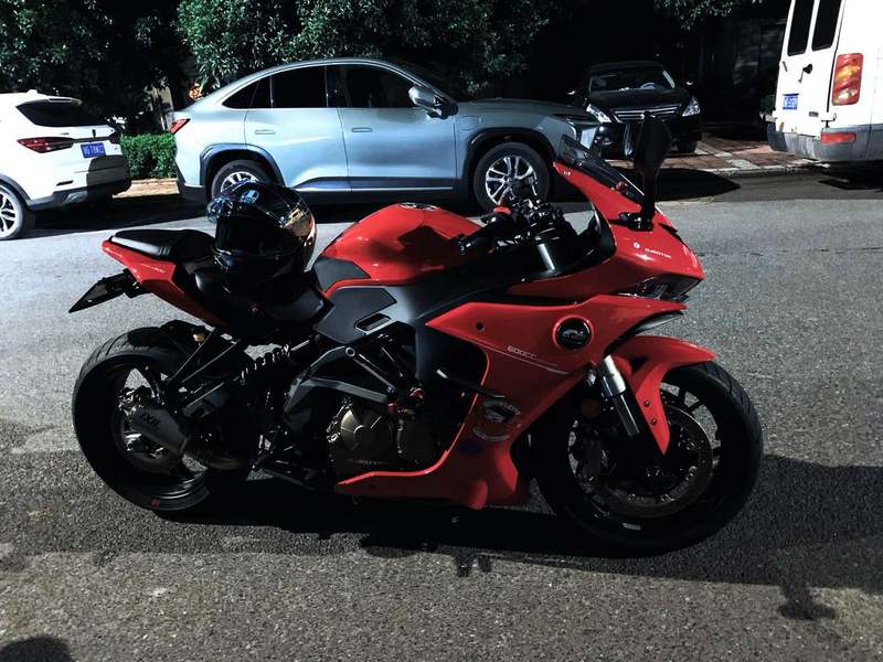 QJMOTOR 赛600