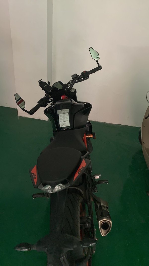 KTMR2R 250 Duke