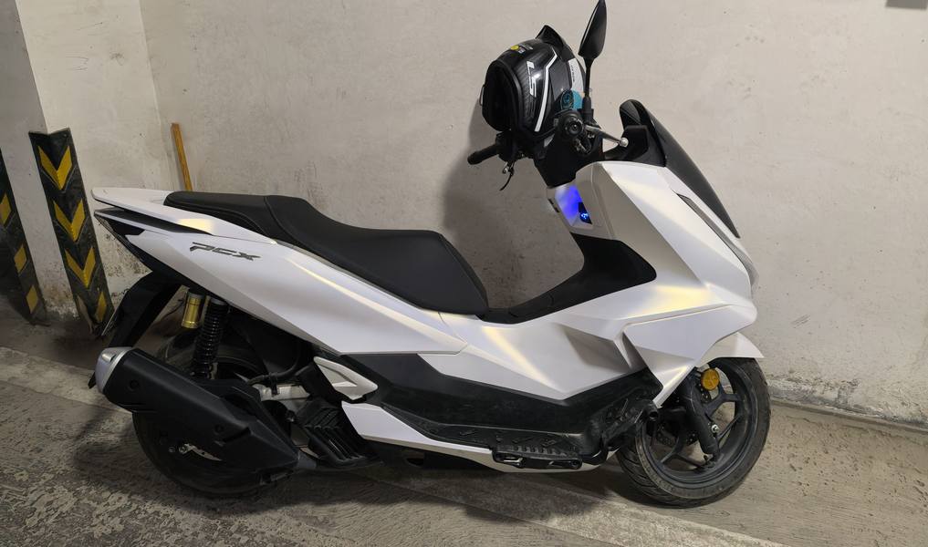 五羊本田 PCX