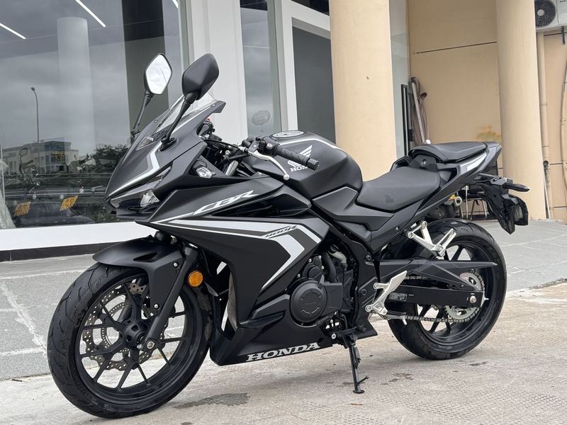 本田WING CBR400R