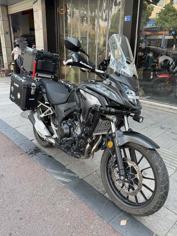 本田DREAMWING CB500X