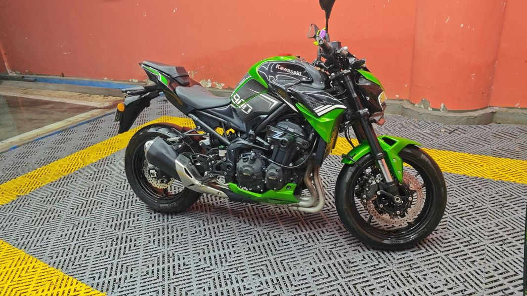 川崎 Z900