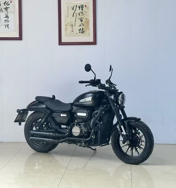 QJMOTOR 闪250