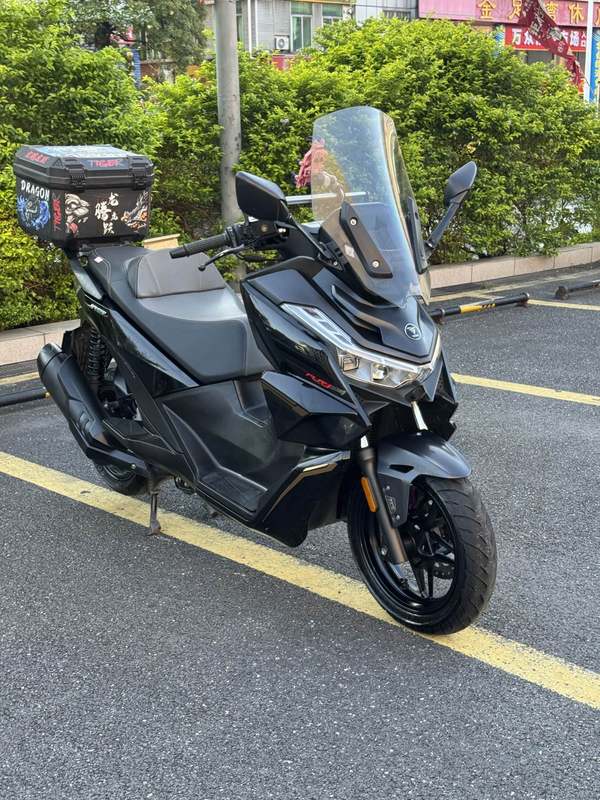 无极 SR250GT