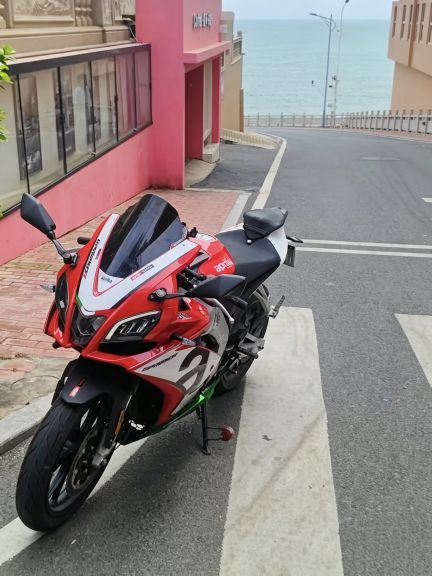 宗申阿普利亚 GPR250R