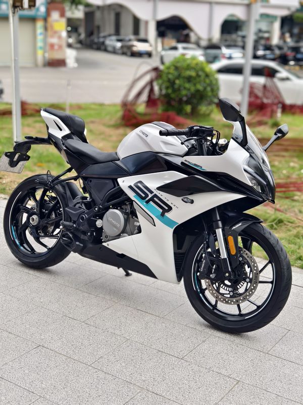 春风 250SR