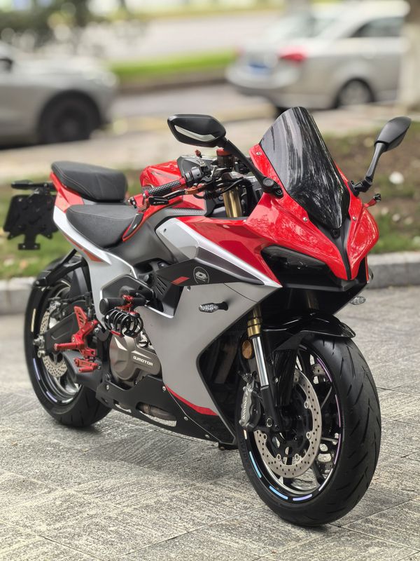 QJMOTOR 赛550