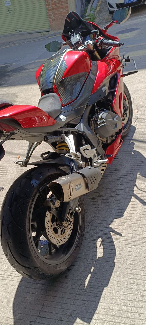 QJMOTOR 赛800