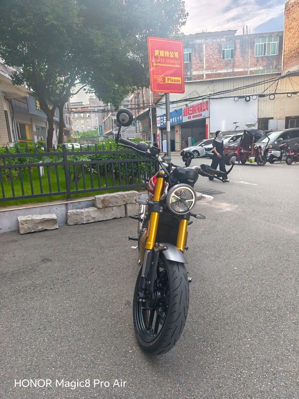 凯旋 Speed 400