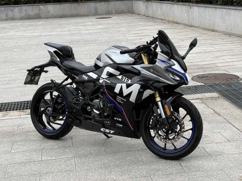 春风 250SR
