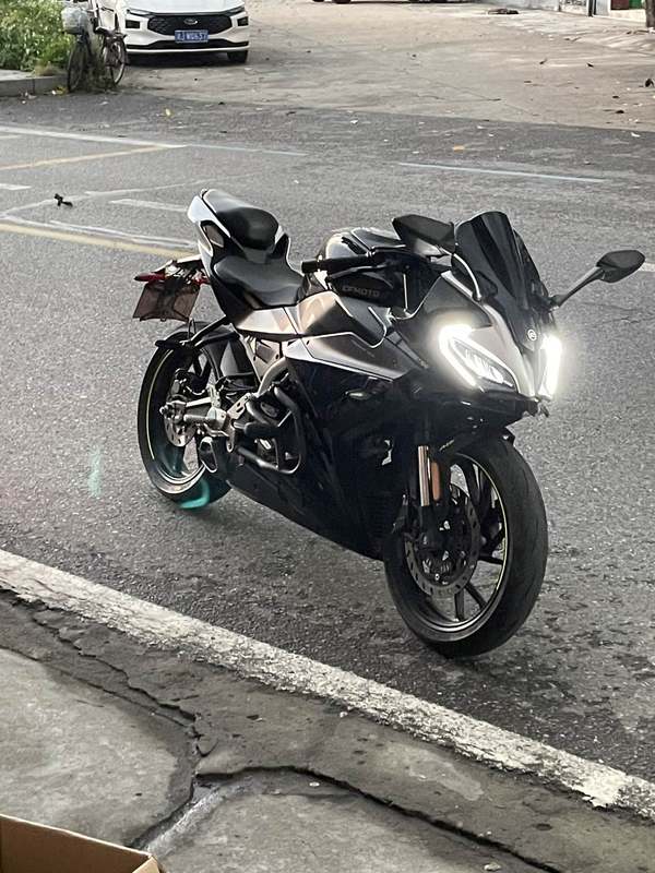 春风 250SR