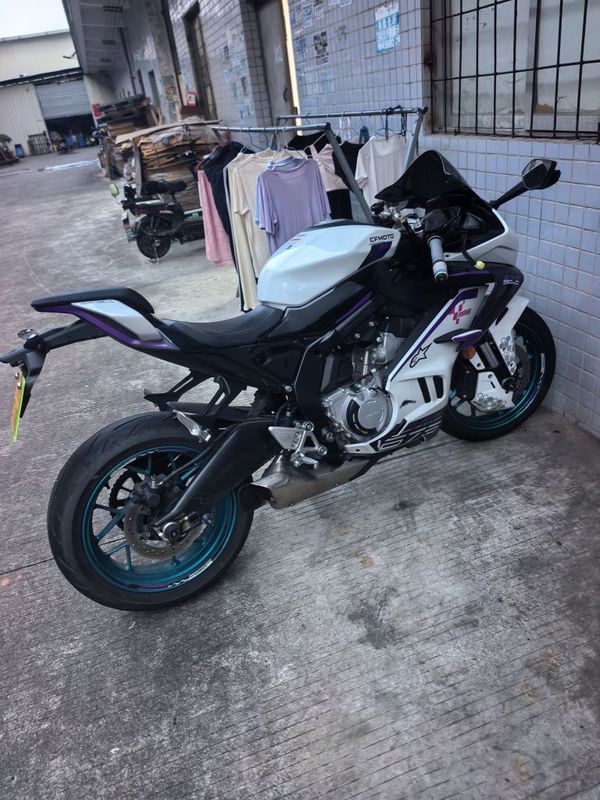 春风 675SR