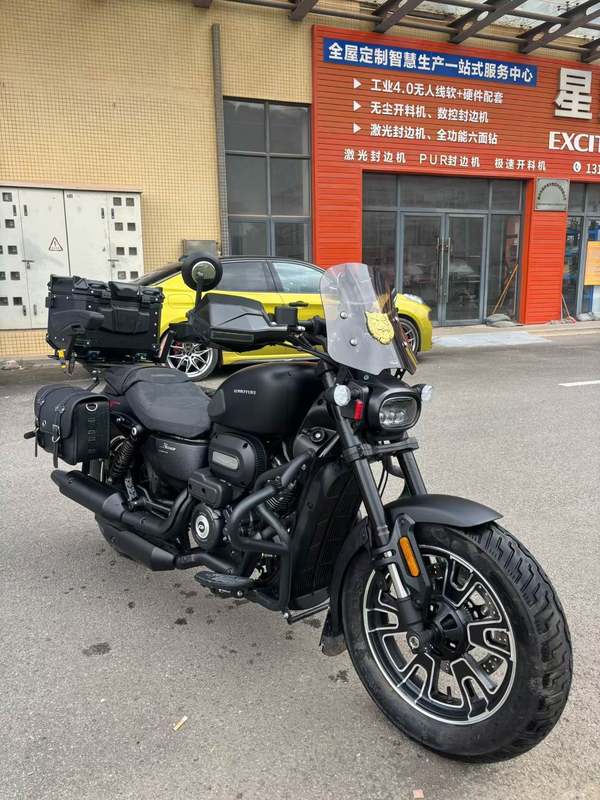QJMOTOR 闪250