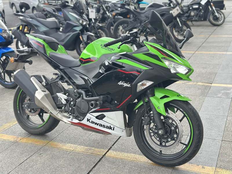 川崎 Ninja 400