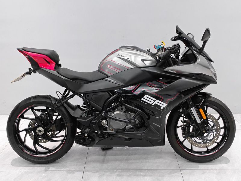 春风 250SR