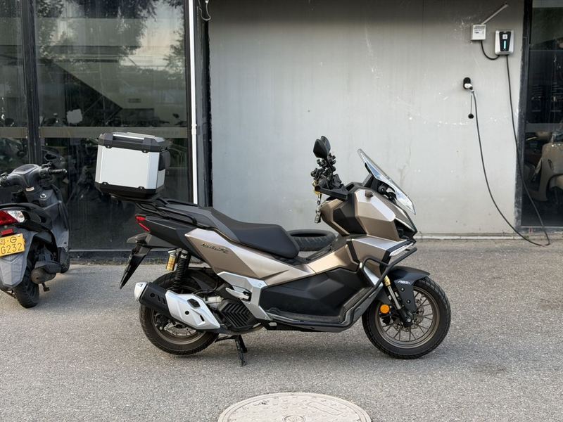 新大洲本田 NS150XC