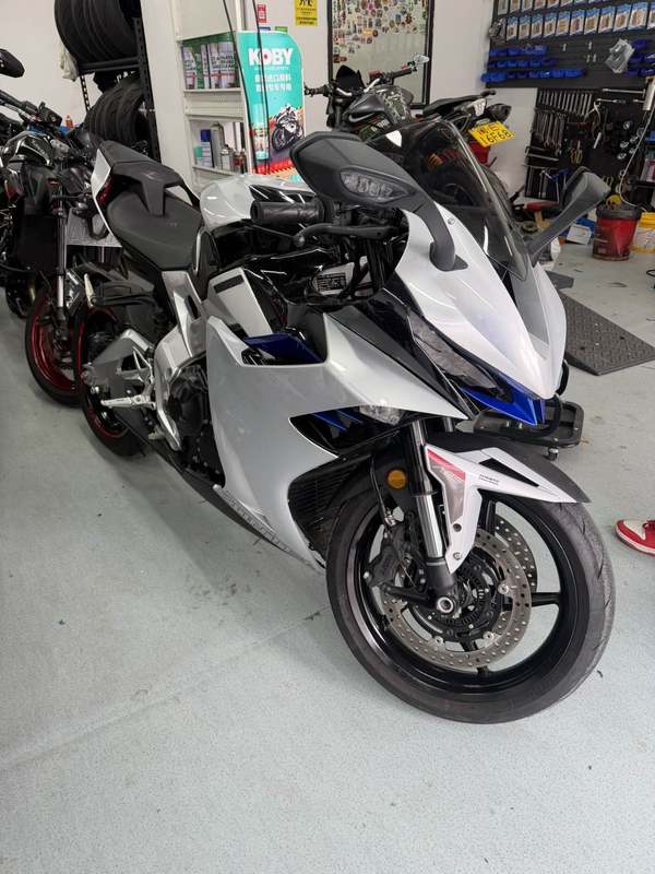 升仕 703RR