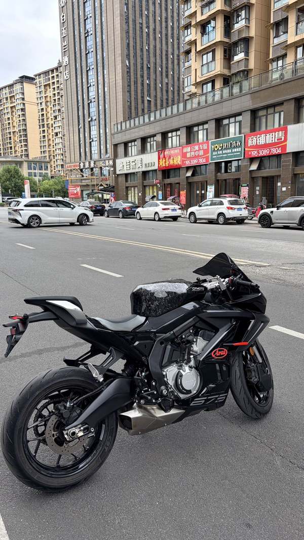 春风 675SR