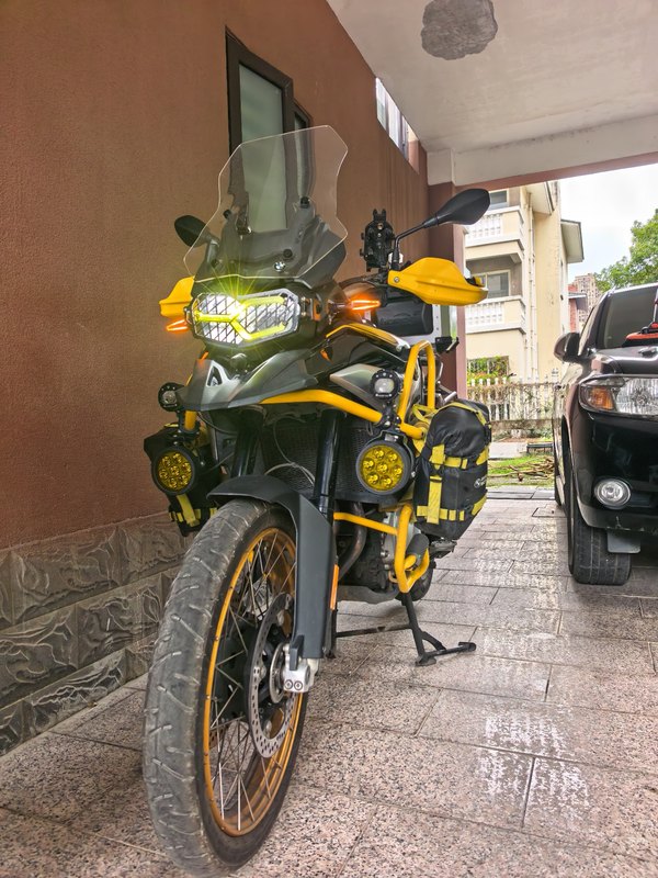 宝马 F 850 GS