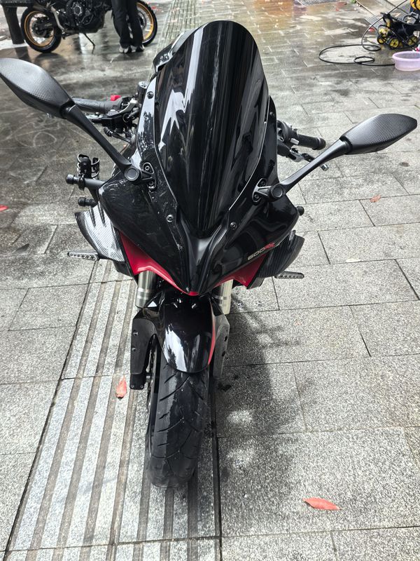 QJMOTOR 赛600