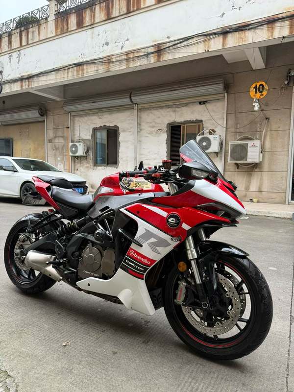 QJMOTOR 赛600