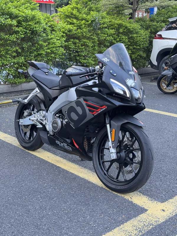 宗申阿普利亚 GPR250R