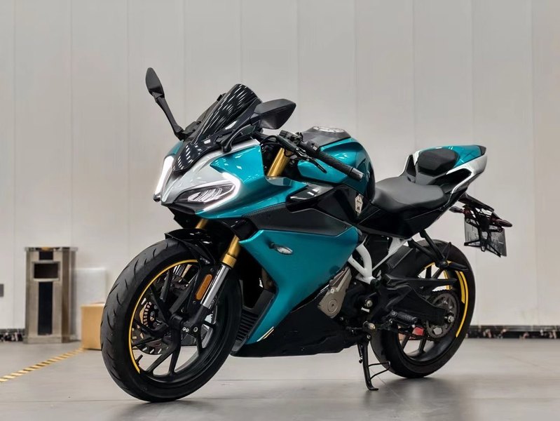 春风 250SR