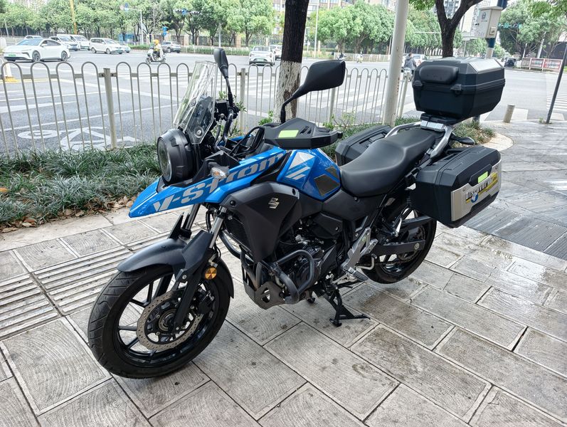 豪爵铃木 DL250