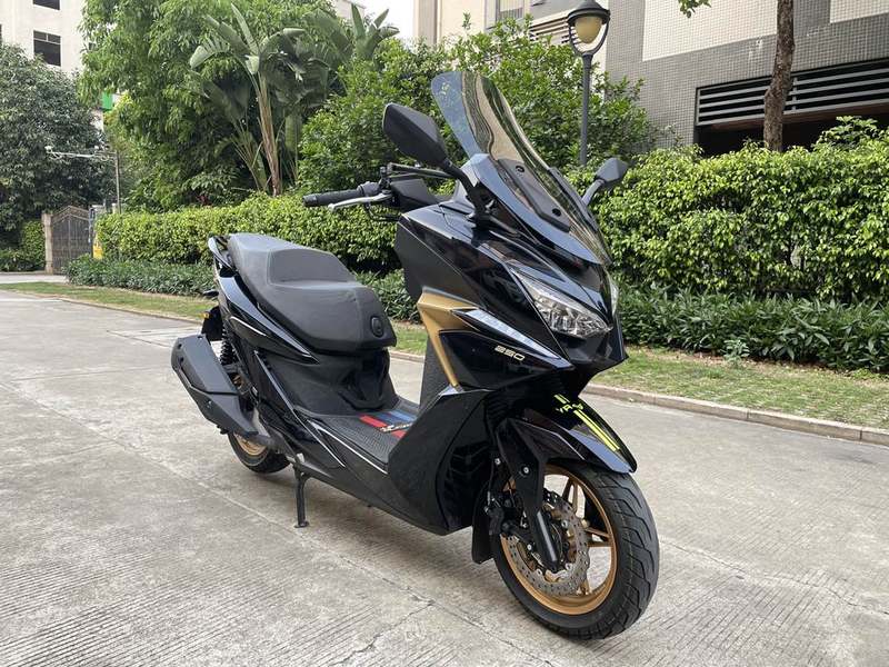 光阳 赛艇 ST250
