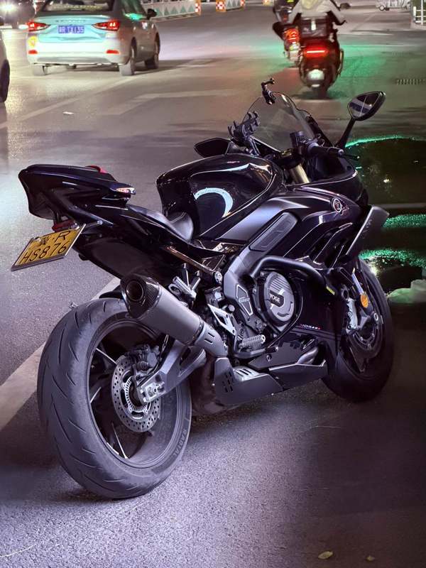 无极 RR660