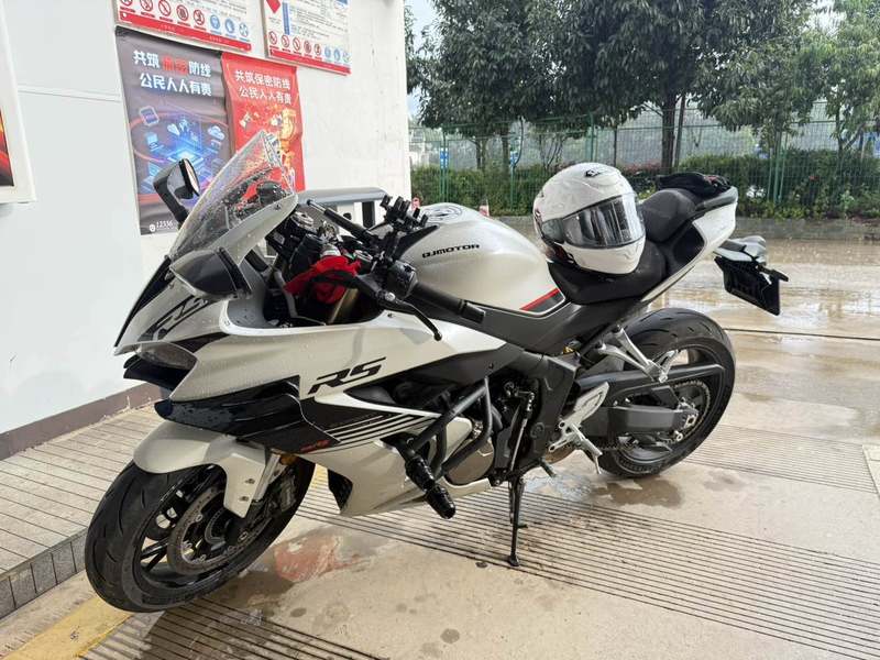 QJMOTOR 赛600