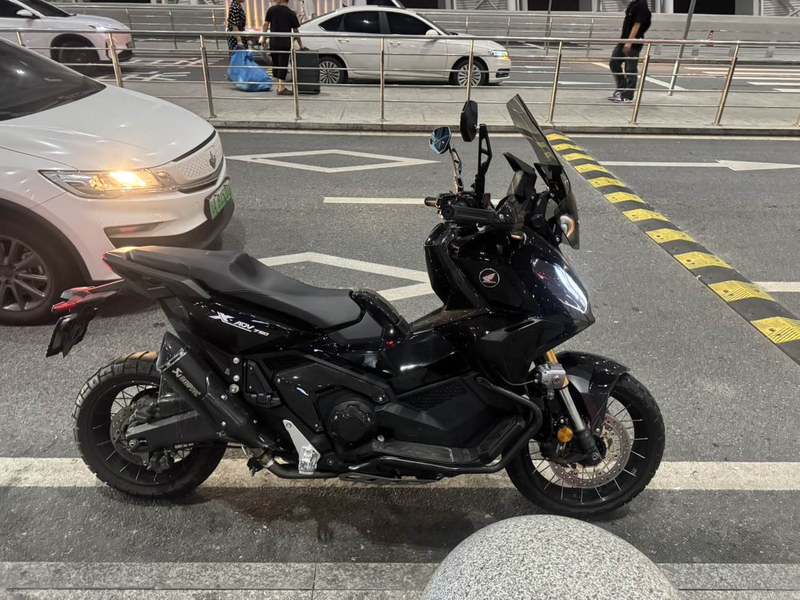 本田DREAMWING X-ADV 750