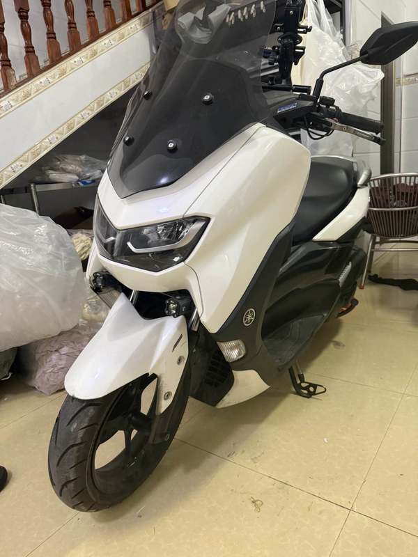 雅马哈 NMAX