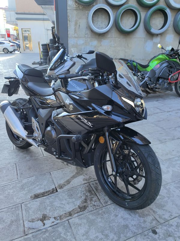 豪爵铃木 GSX250R