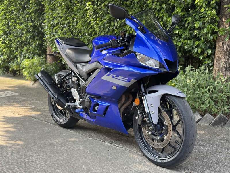 雅马哈 YZF-R3