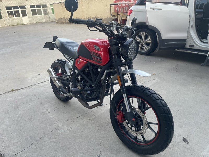 银钢 铁拳 TR 250