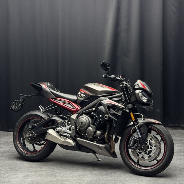 凯旋 Street Triple 765