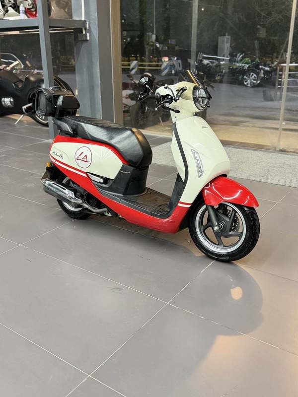 新大洲本田 NS125LA