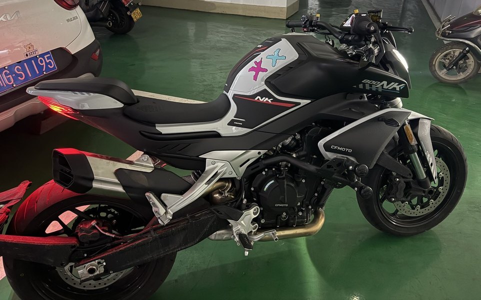 春风 800NK