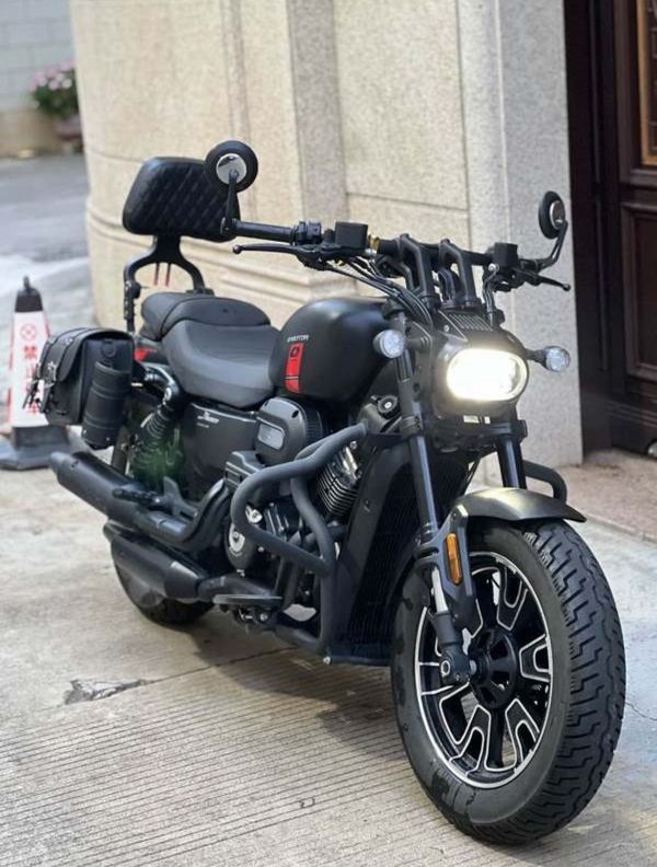 QJMOTOR 闪250
