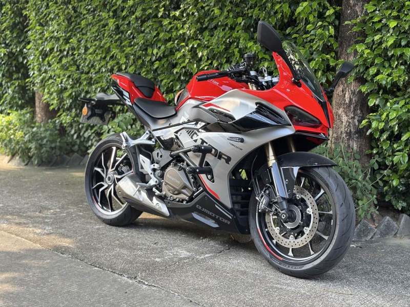 QJMOTOR 赛450
