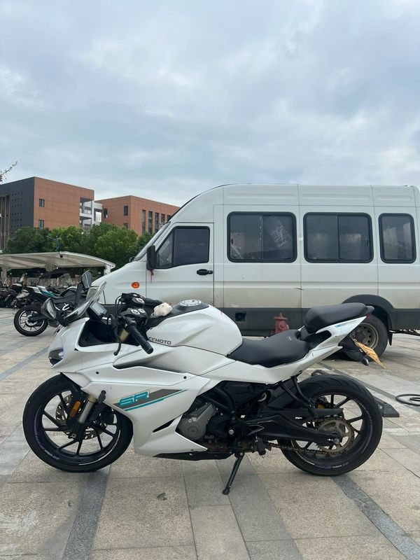春风 250SR