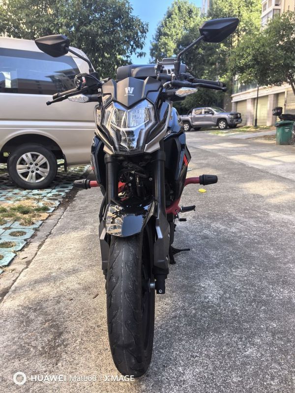 豪爵 DR160
