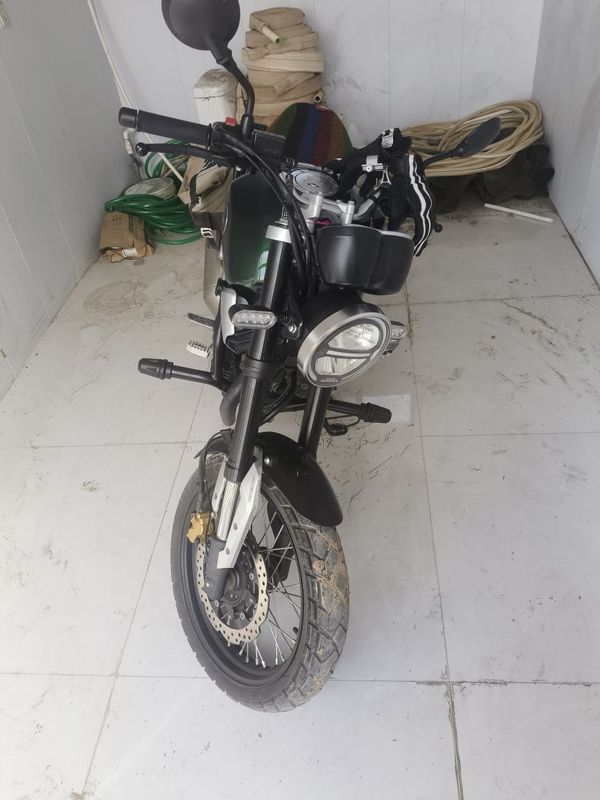 五羊本田 鸷道 CB190SS